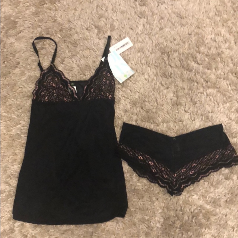 Olian maternity lingerie